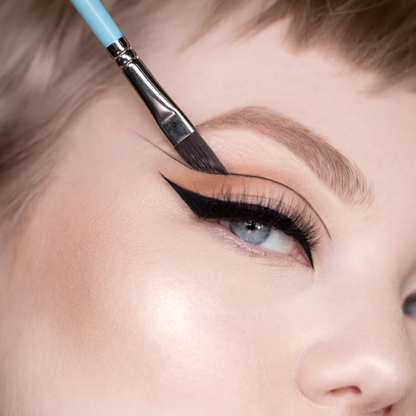 MYKITCO 0.26 My cut concealer